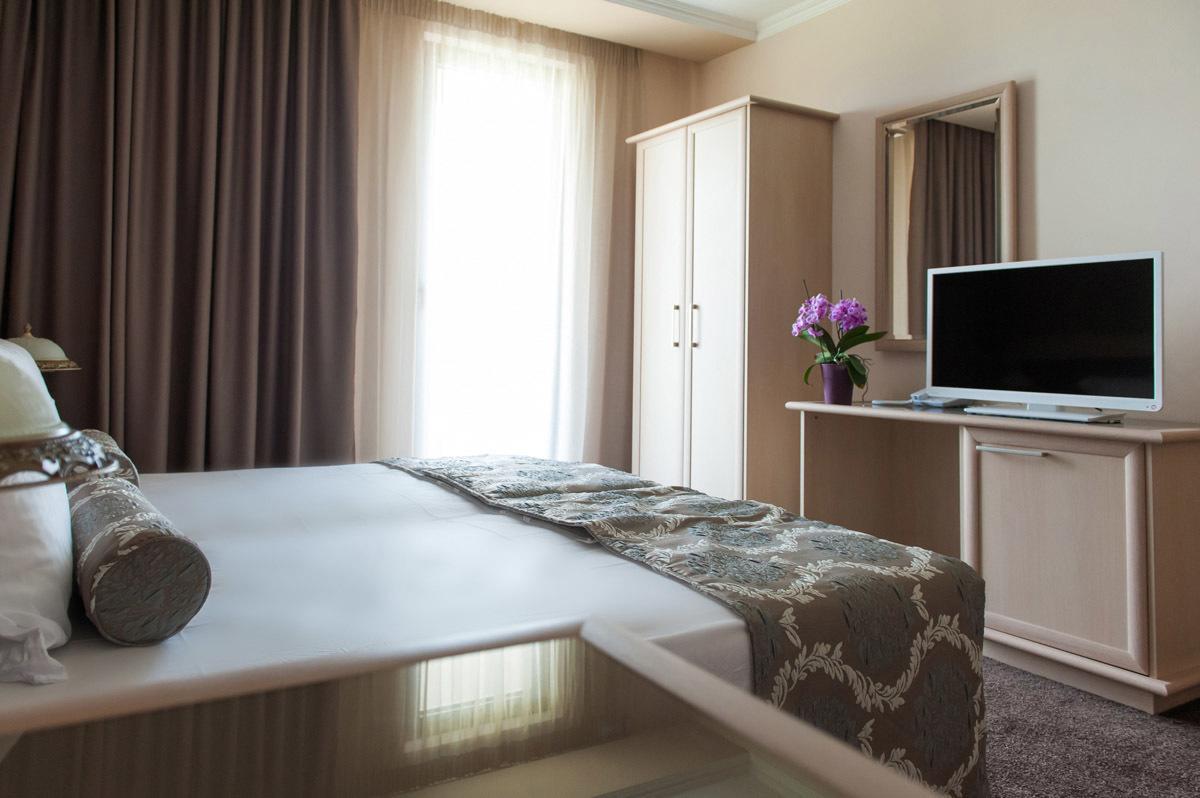Mantar Spa Hotel Marikostinovo Экстерьер фото